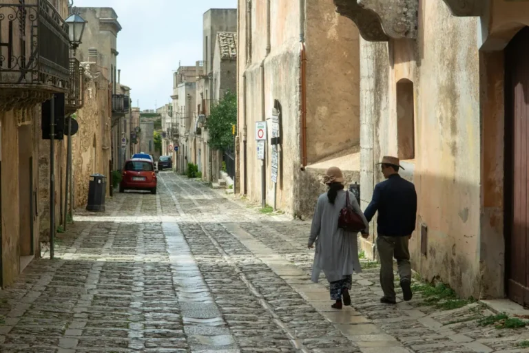 Soggiornare a Erice: L’Incanto dei Bed and Breakfast nel Borgo delle Nuvole