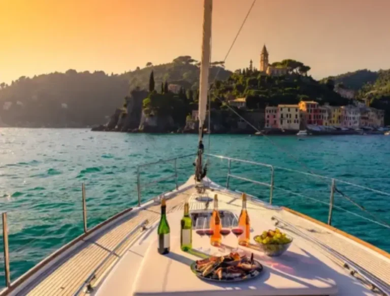 I 10 migliori vini da portare in barca da Portofino ai borghi della Riviera Ligure